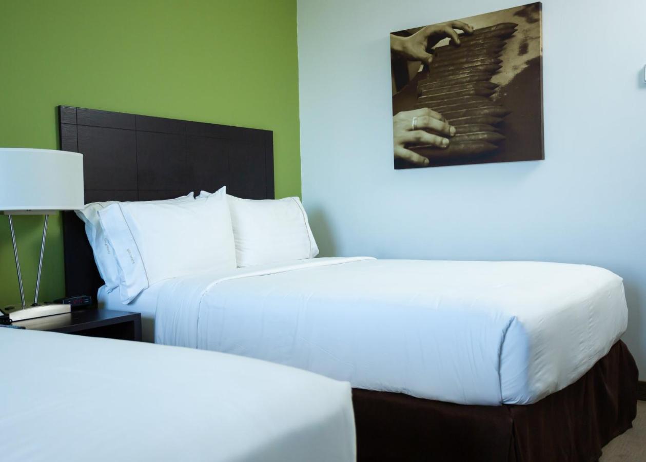 Holiday Inn Express Managua By Ihg Exterior photo