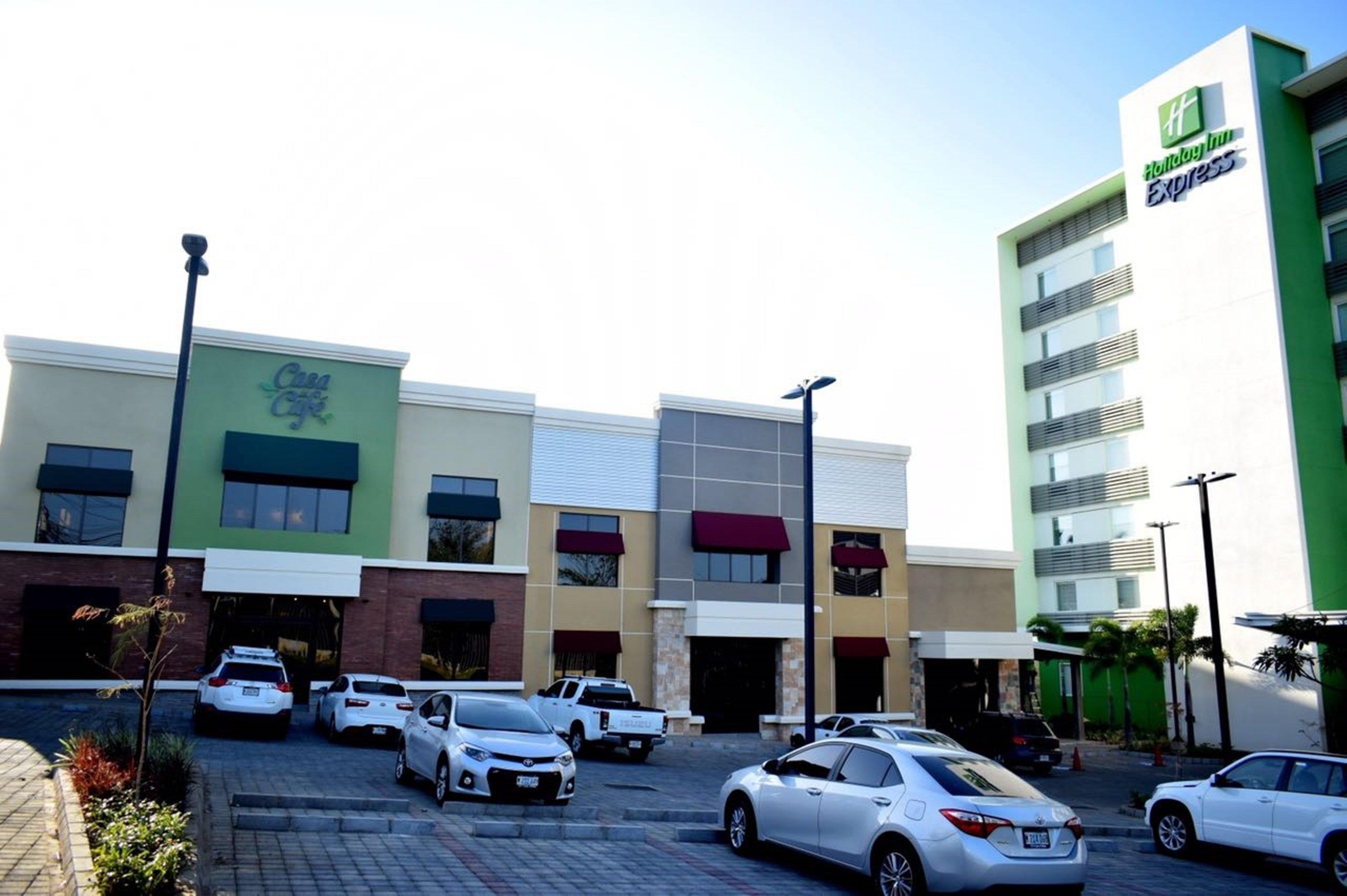Holiday Inn Express Managua By Ihg Exterior photo