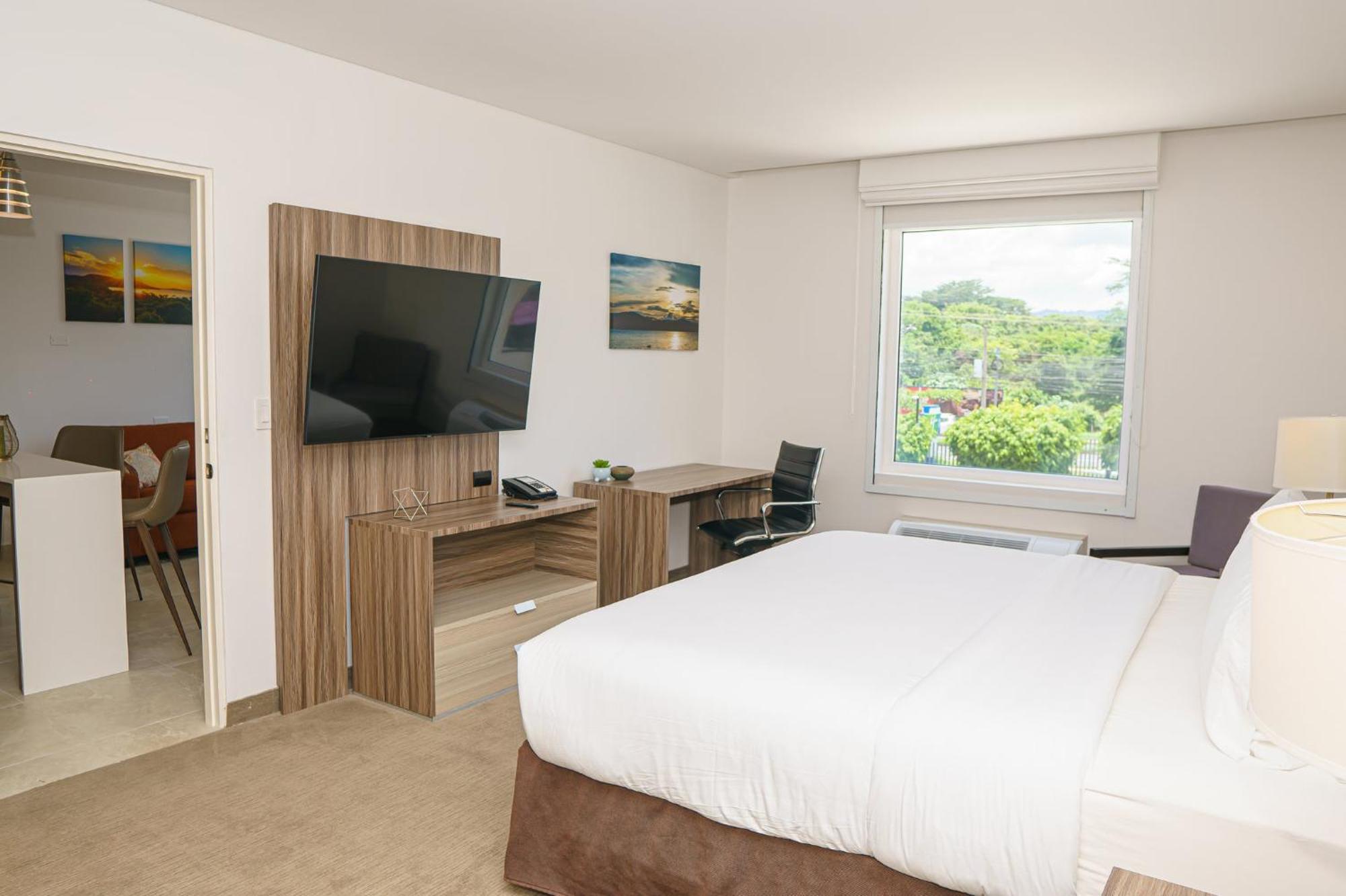 Holiday Inn Express Managua By Ihg Exterior photo