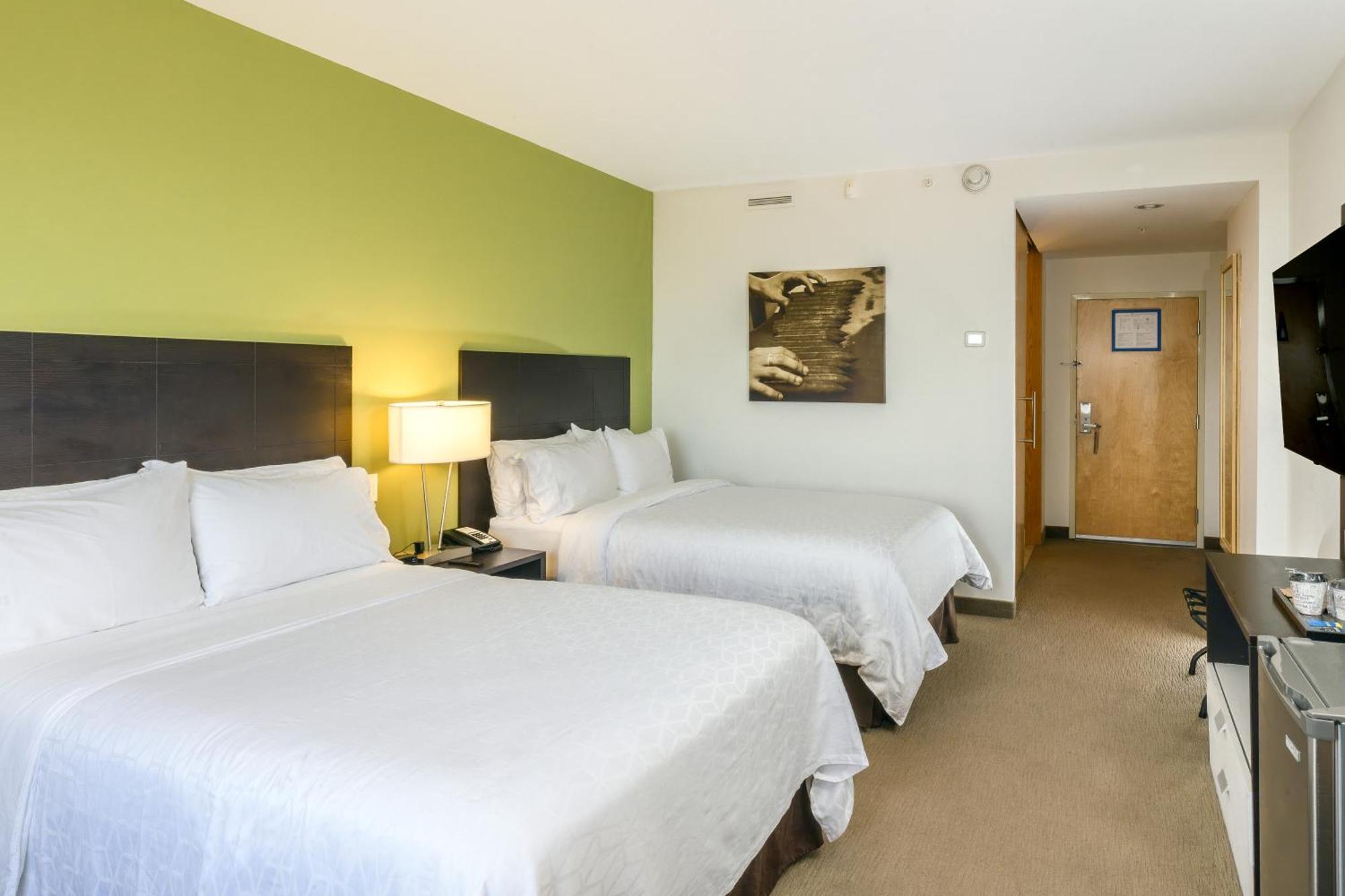 Holiday Inn Express Managua By Ihg Exterior photo